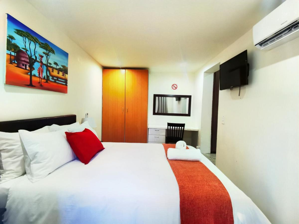 Libra Lodge Sandton Habitación foto